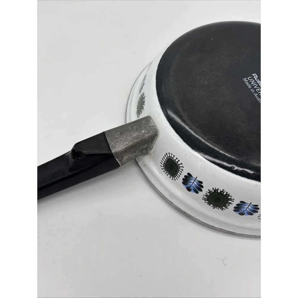 Vintage‎ Austria Email Frying Pan 9 Inches No Lid